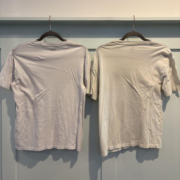 Lot of 2 Pac Cares Shirts Small White Yin Yang Just Chill Floral Graphic Tees - Picture 14 of 16